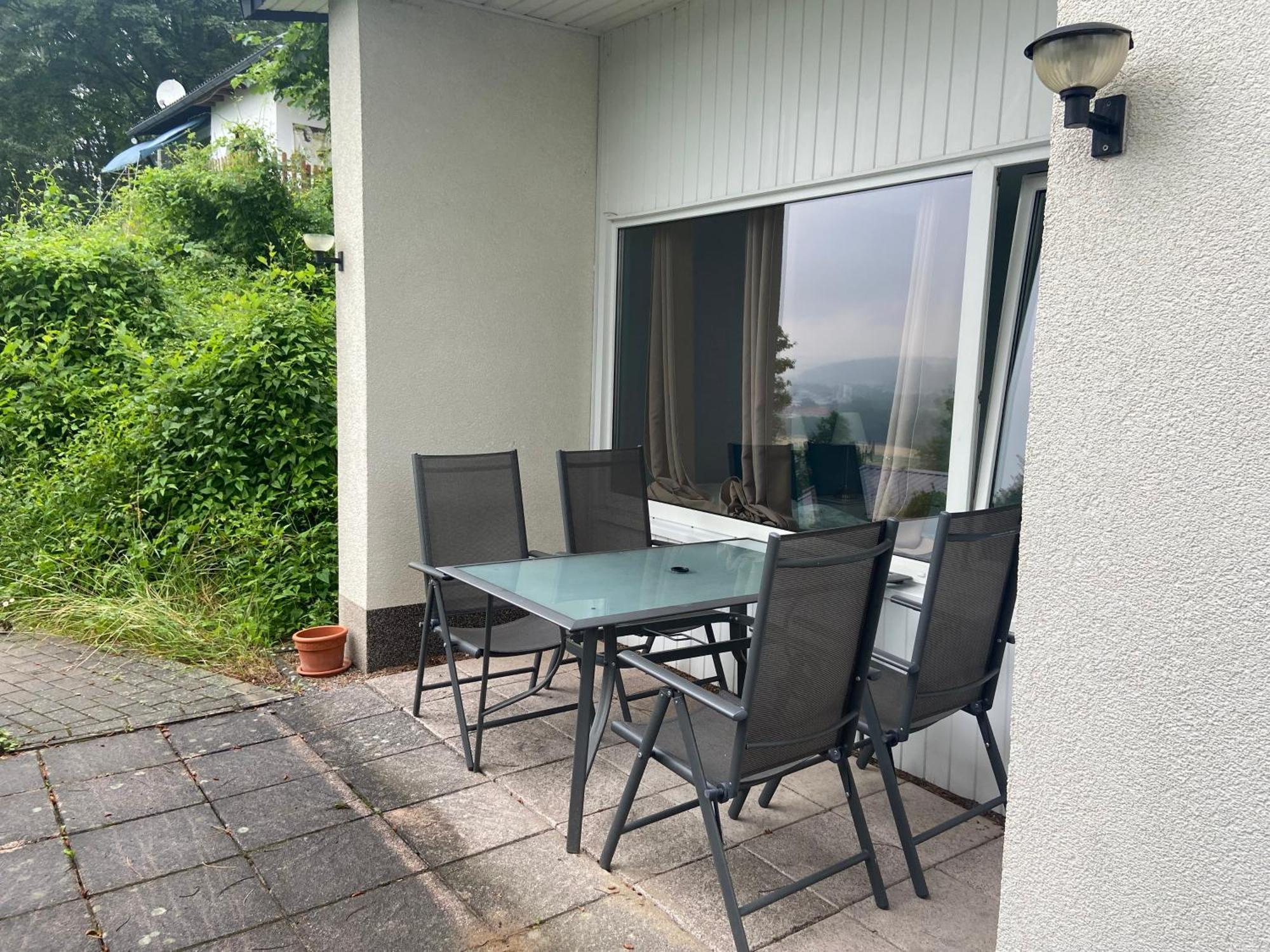 Traumhaftes Ferienhaus Husen ภายนอก รูปภาพ